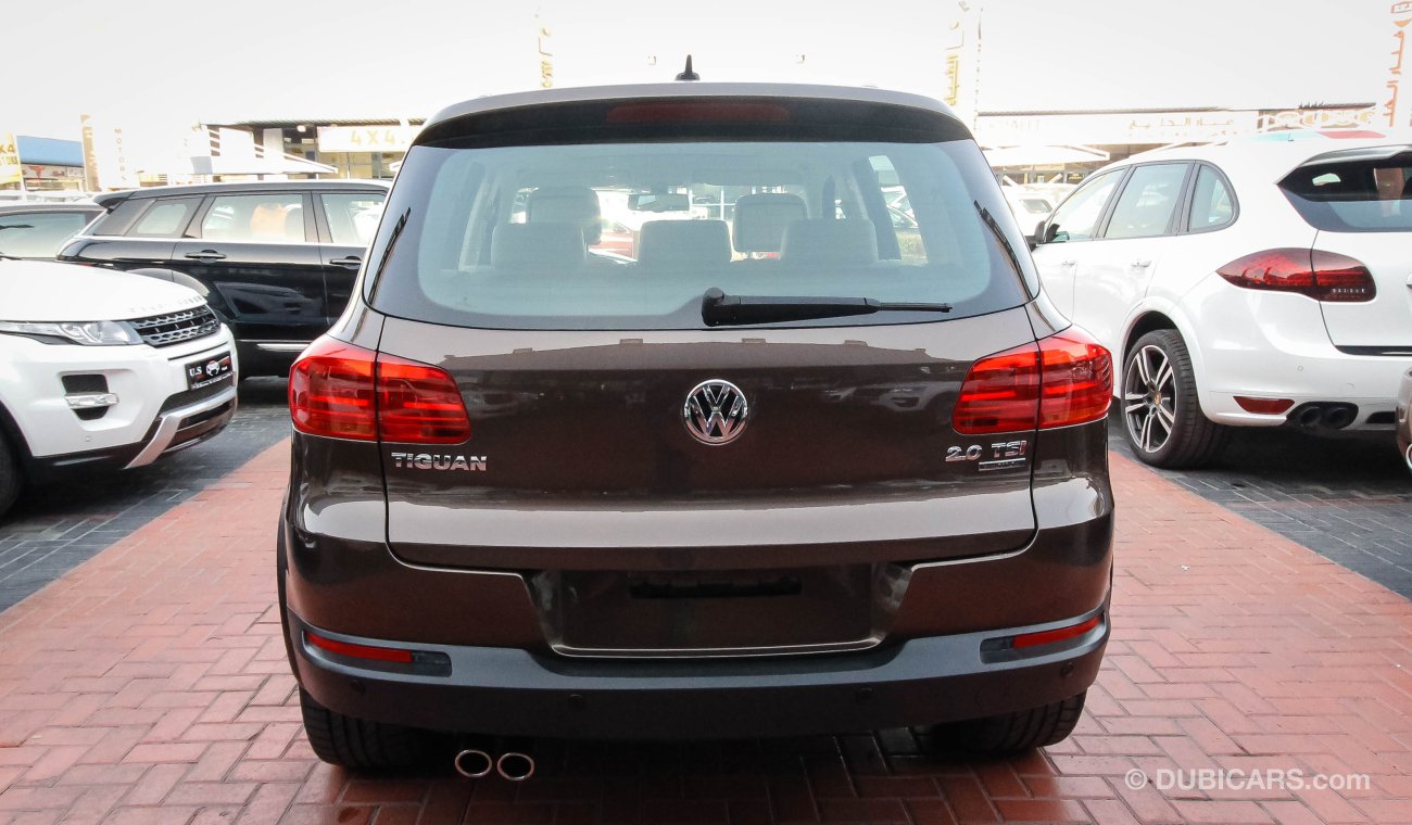 Volkswagen Tiguan 2.0 TSI