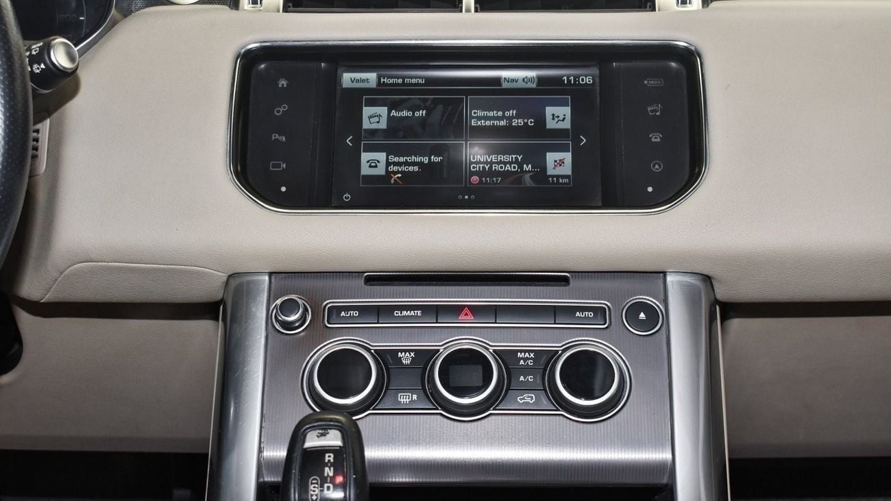 Land Rover Range Rover Sport SUPERCHARGED With Supercharged Badge