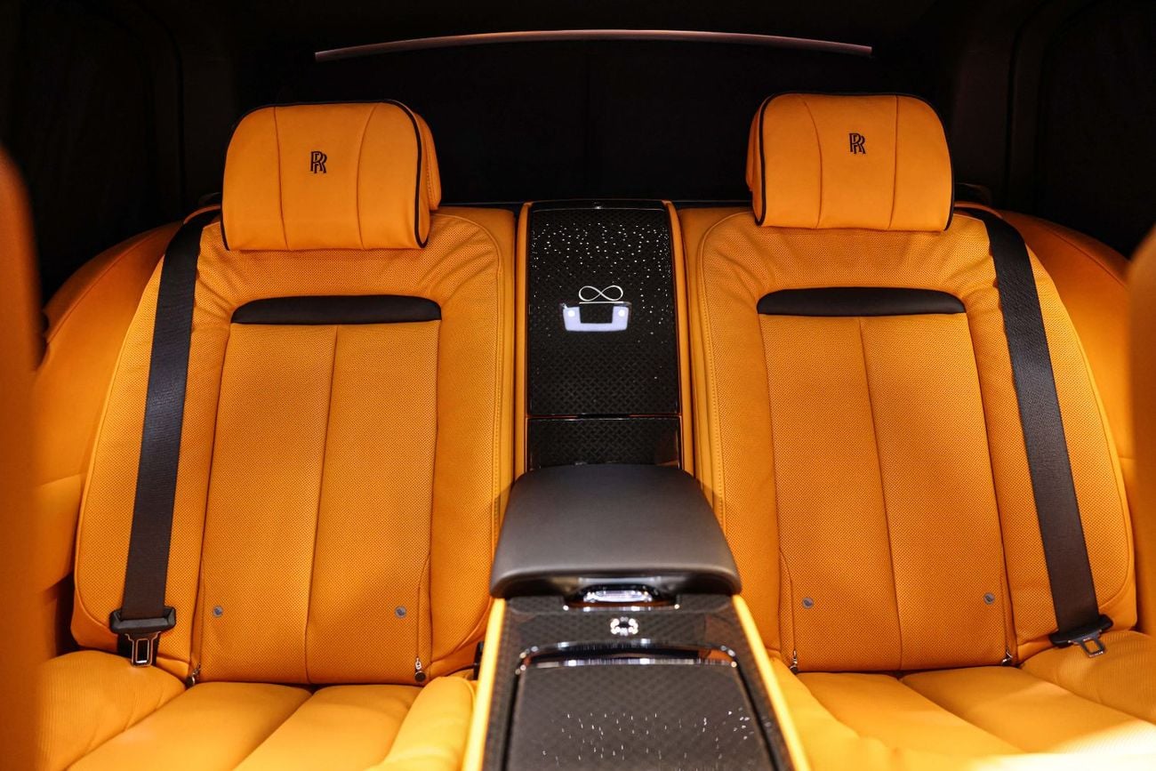 رولز رويس كولينان Rolls Royce Cullinan 2024