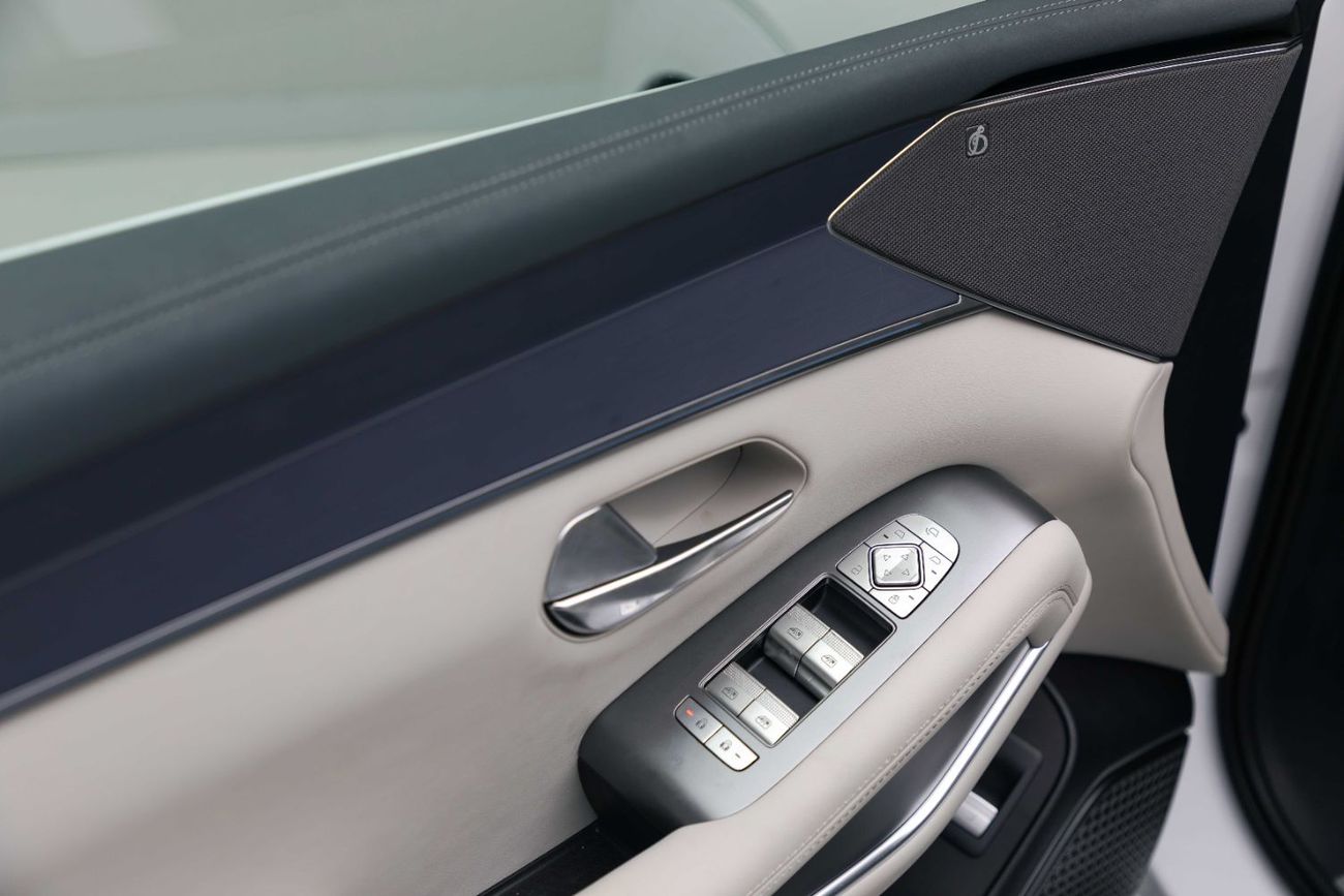 BYD Tang L Flagship- White Inside Black and Grey | Export Only