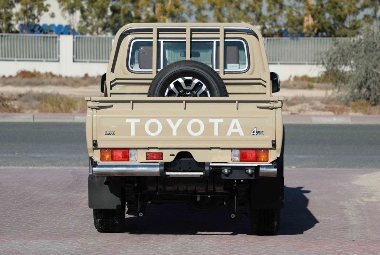 Toyota Land Cruiser Pick Up 2024 TOYOTA LC79 LX Z DOUBLE CAB 2.8 - BEIGE inside TAN | Export Only