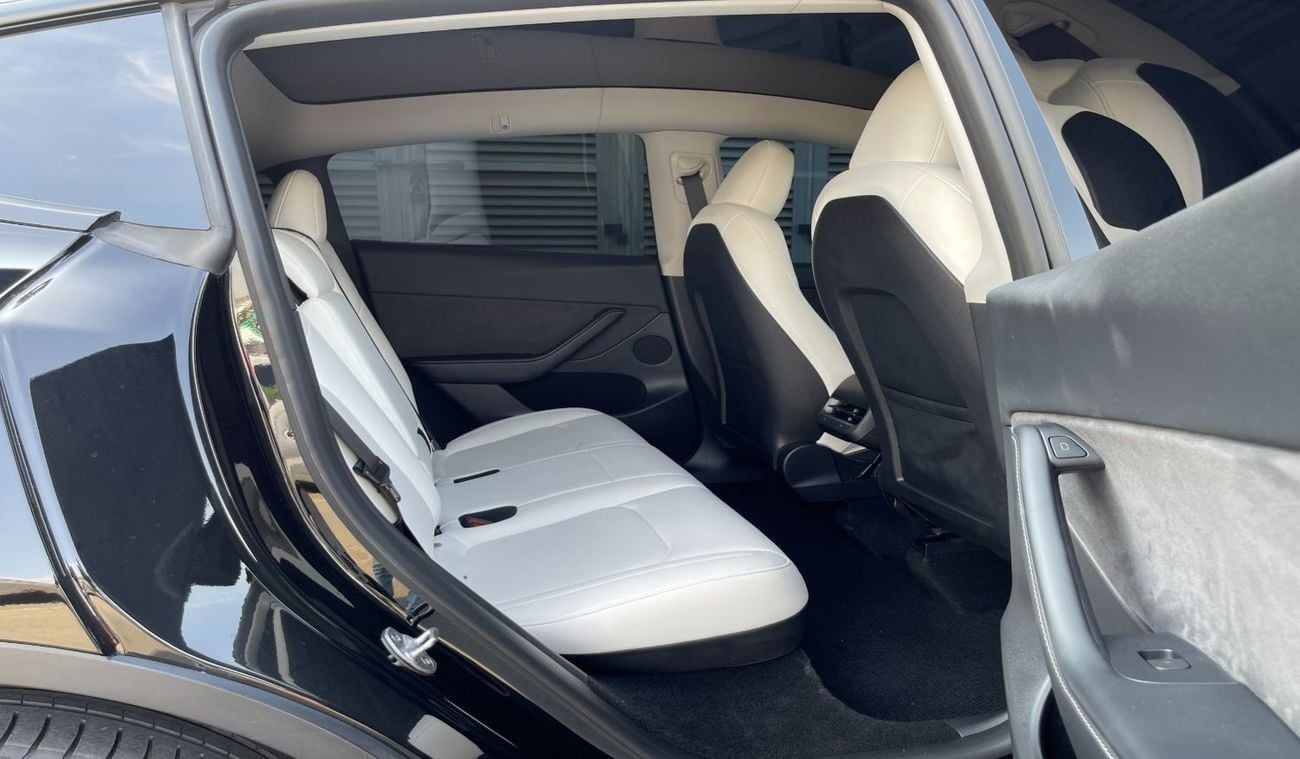 Tesla Model Y LONG RANGE AWD GCC SPECIFICATION -TESLA CENTRE DUBAI