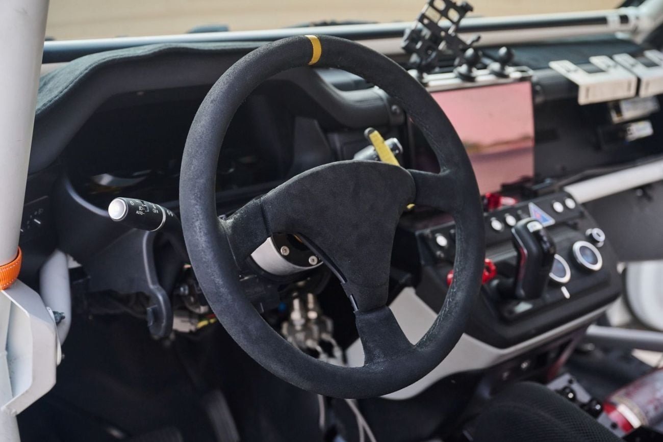 لاند روفر ديفندر Bowler