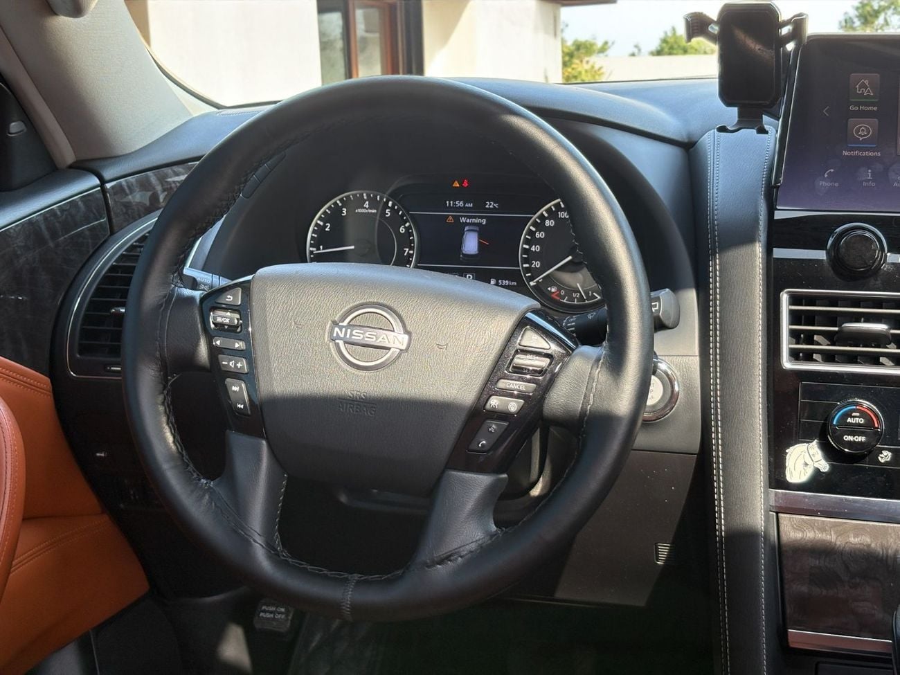 Nissan Patrol SE Titanium 4.0L SE TITANIUM | 4.0L V6 – 275 BHP | 2024 | GCC SPECS | AED 4,000 PER MONTH