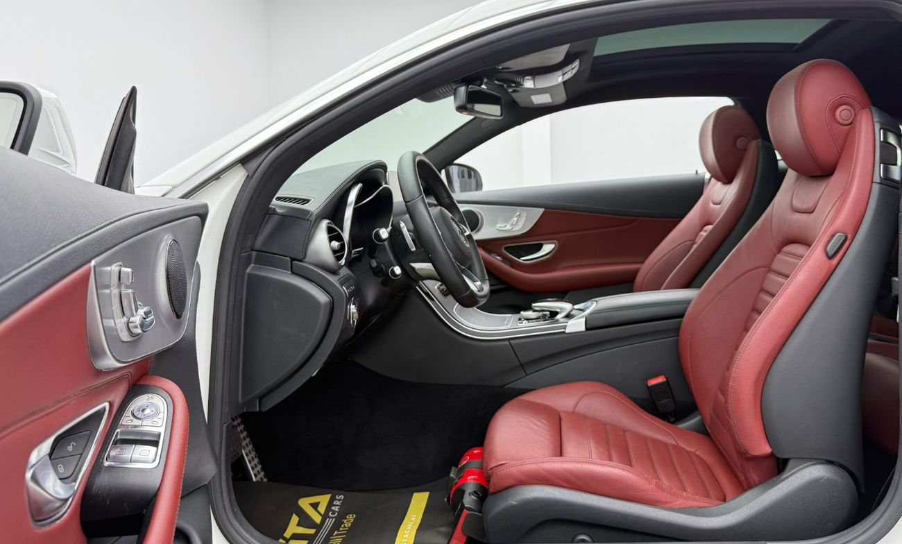 Mercedes-Benz C 300 Coupe 2018 Mercedes Benz C300 AMG Coupe, Warranty, Excellent Condition, GCC