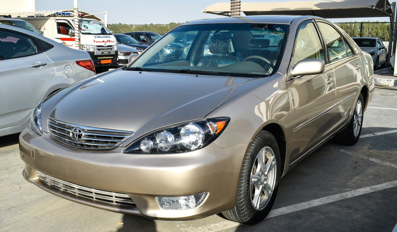 Toyota Camry XLE V6