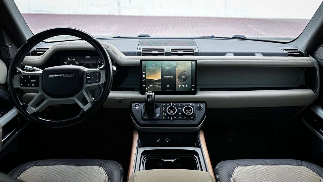 لاند روفر ديفندر P400 90 X-Dynamic HSE 3.0L (5 Seater)