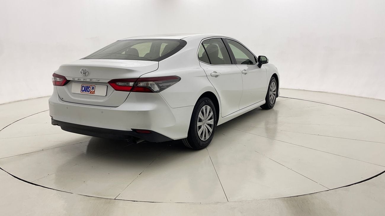 تويوتا كامري S 2.5 | بدون دفعة مقدمة | اختبار القيادة في المنزل