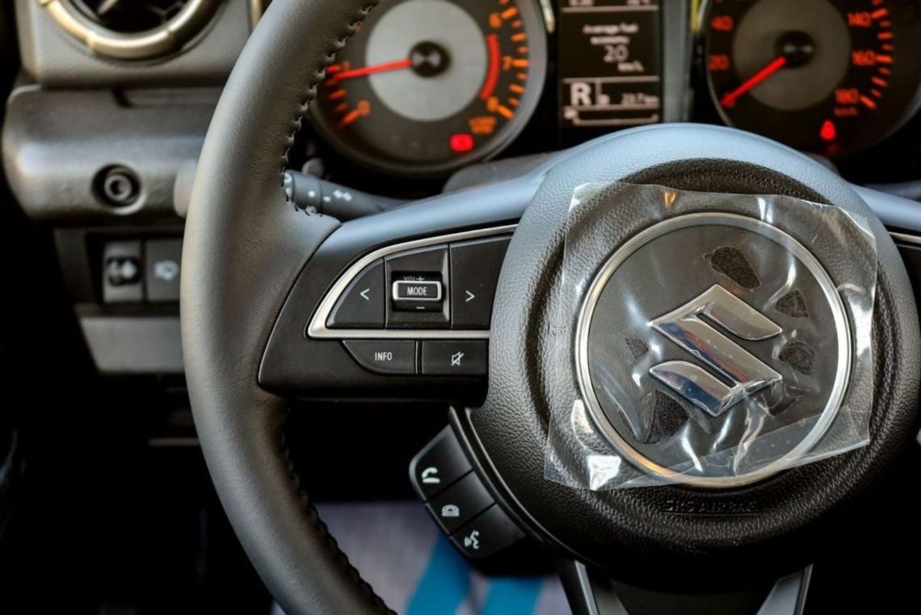 سوزوكي جيمني GLX 2025 |9 inch Display | Hill Decent Control | Headlamp Washers | Rear Camera | Parking Senso