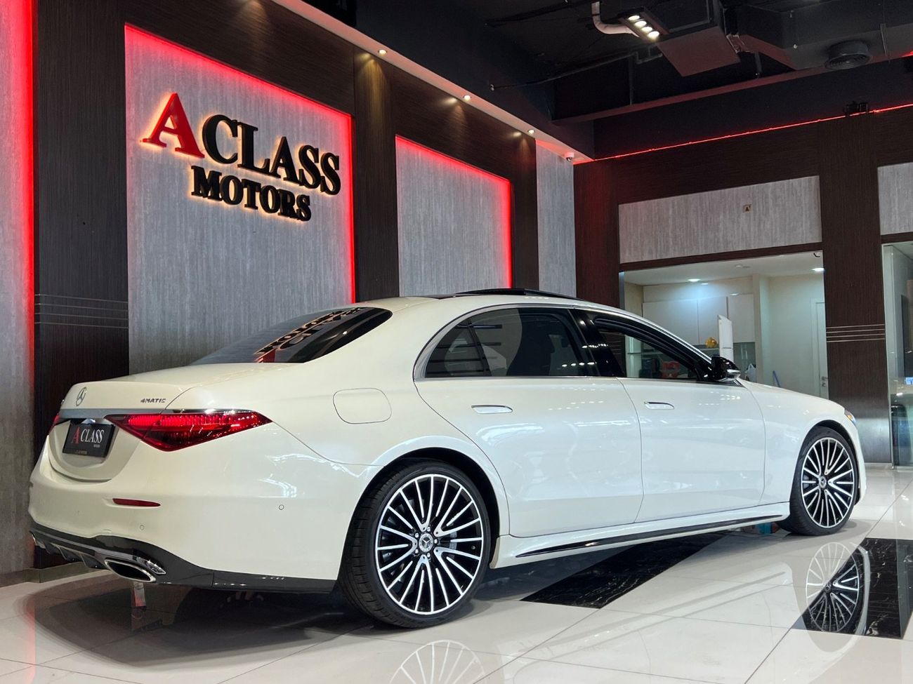 Mercedes-Benz S 500 4MATIC 3.0L