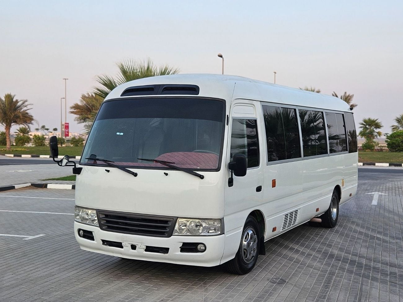 Toyota Coaster SWB