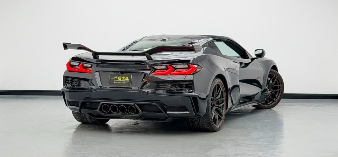 Chevrolet Corvette 2023 Chevrolet Corvette Z06 3LZ 70th Anniversary Edition, Z07 Performance Pack, 1 Year Warranty, GCC