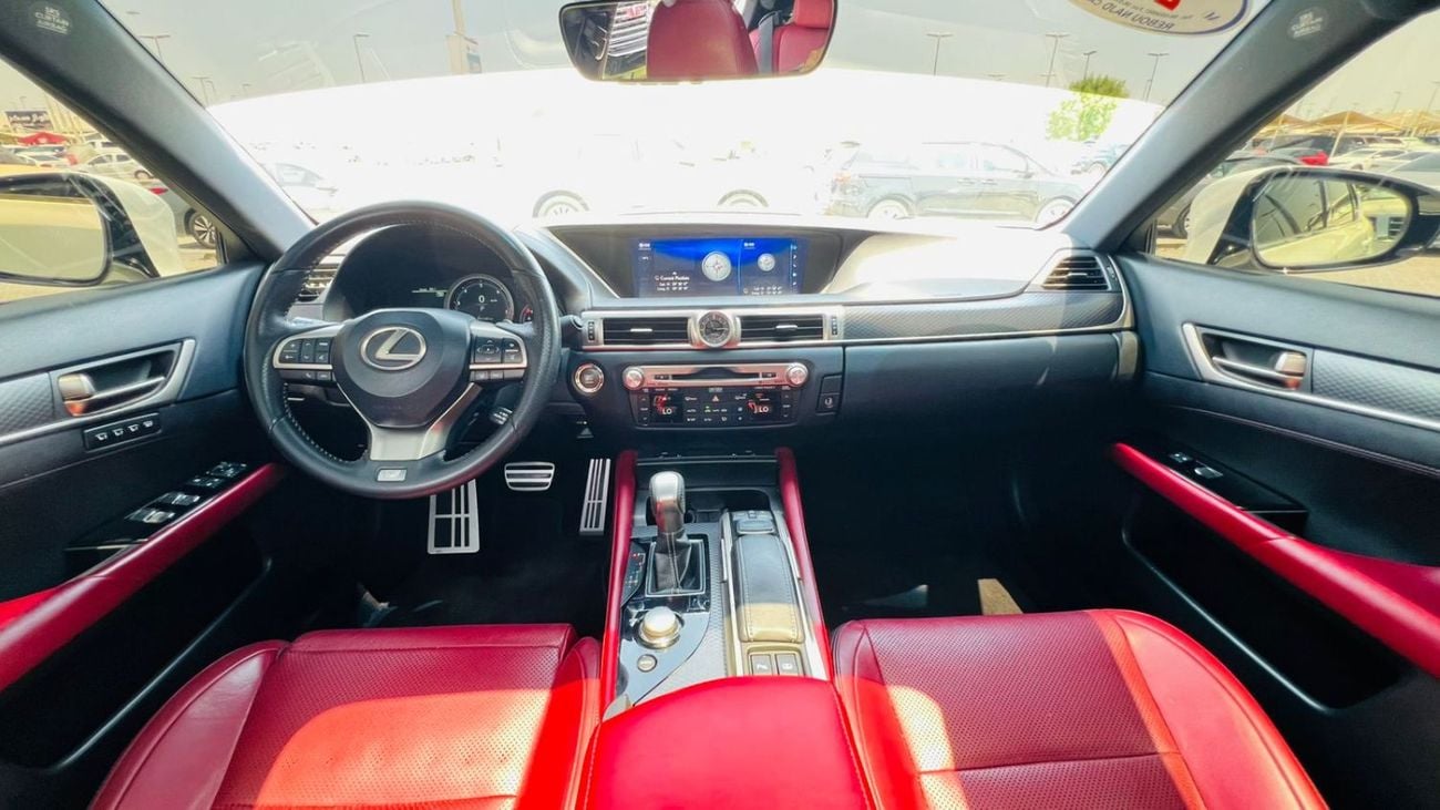 لكزس GS 350 F-SPORT