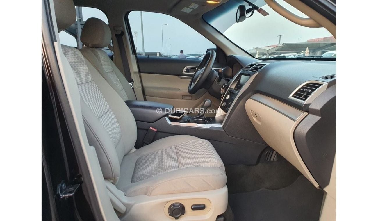 Ford Explorer XLT خليجية