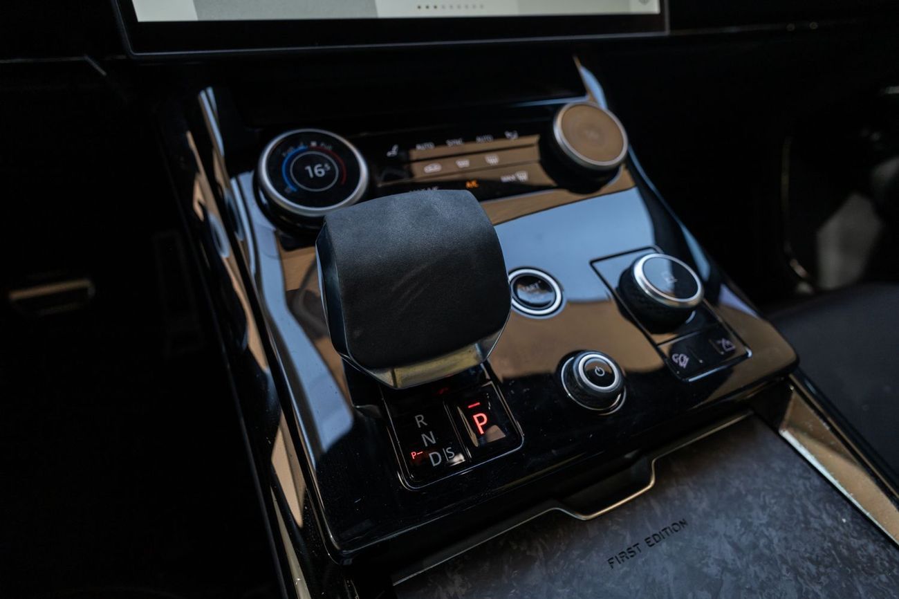 Land Rover Range Rover Sport P530 First Edition