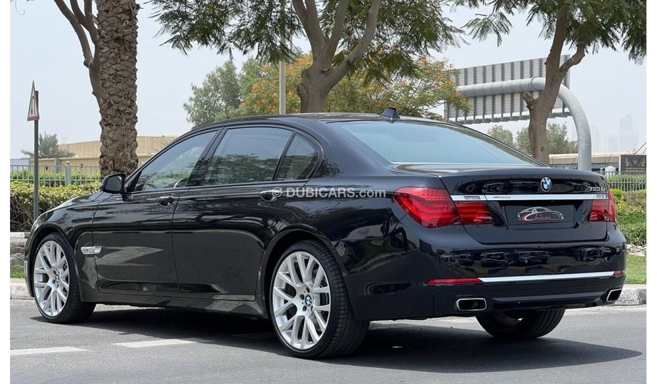 BMW 750Li UAE Edition BMW 750LI 2014 GCC INDIVIDUAL TOP RANGE SERVICE HISTORY IN PERFECT CONDITION