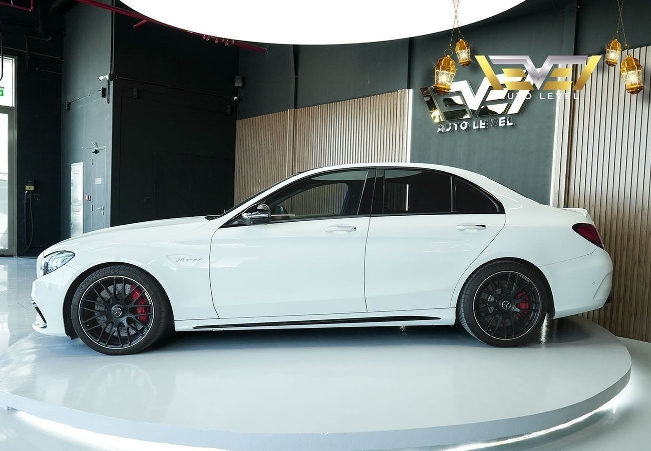 Mercedes-Benz C 63S AMG C 63 S AMG