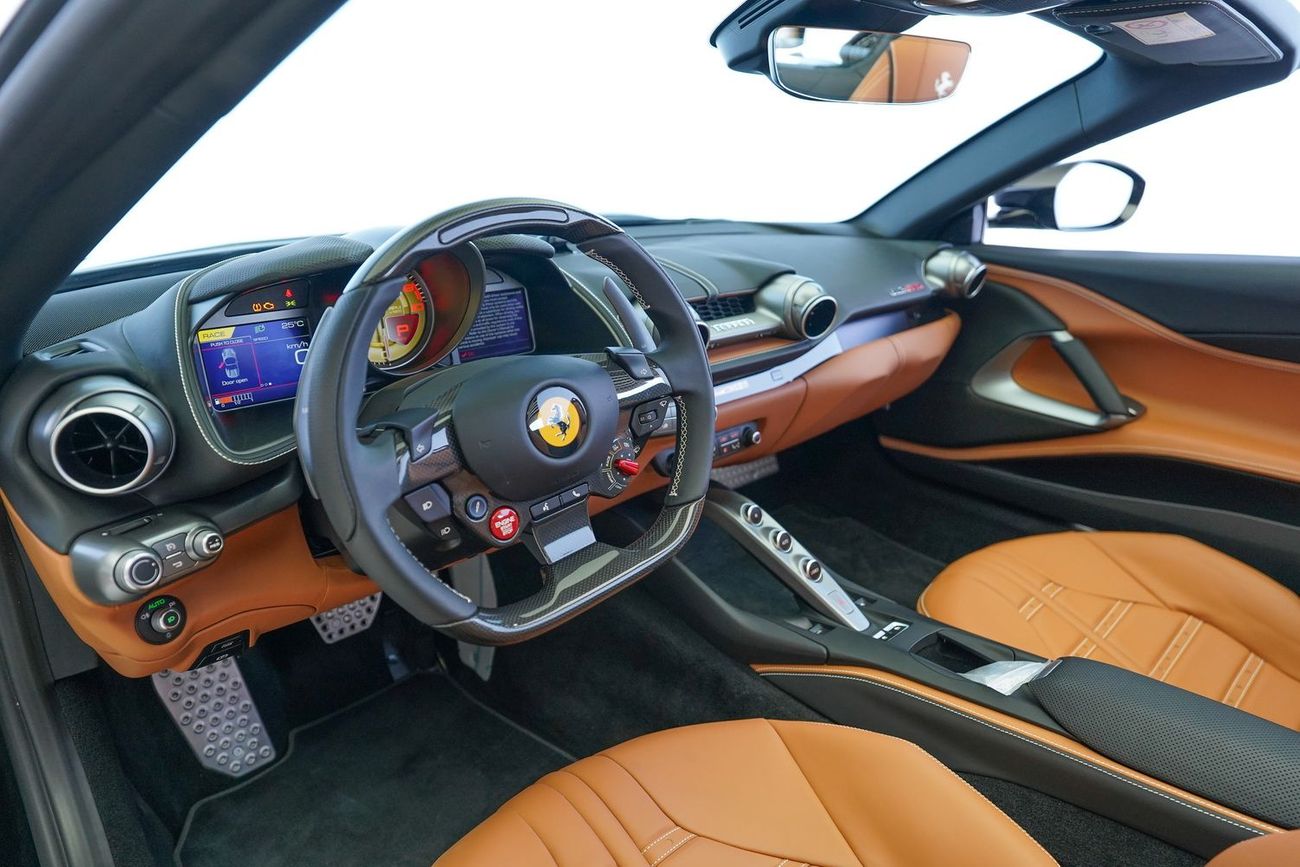 فيراري 812 GTS