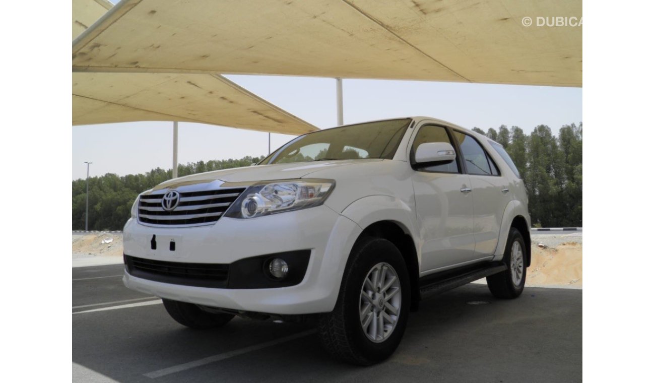 Toyota Fortuner 2013 2.7 ref #494