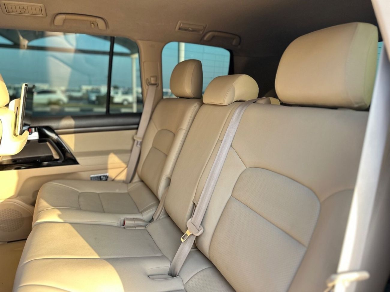 Toyota Land Cruiser GXR 4.6L