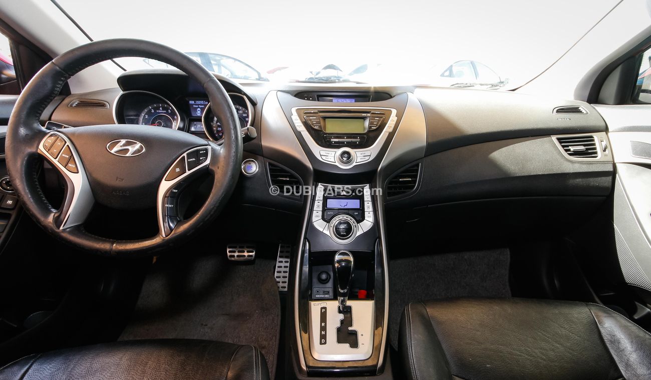 هيونداي إلانترا GLS