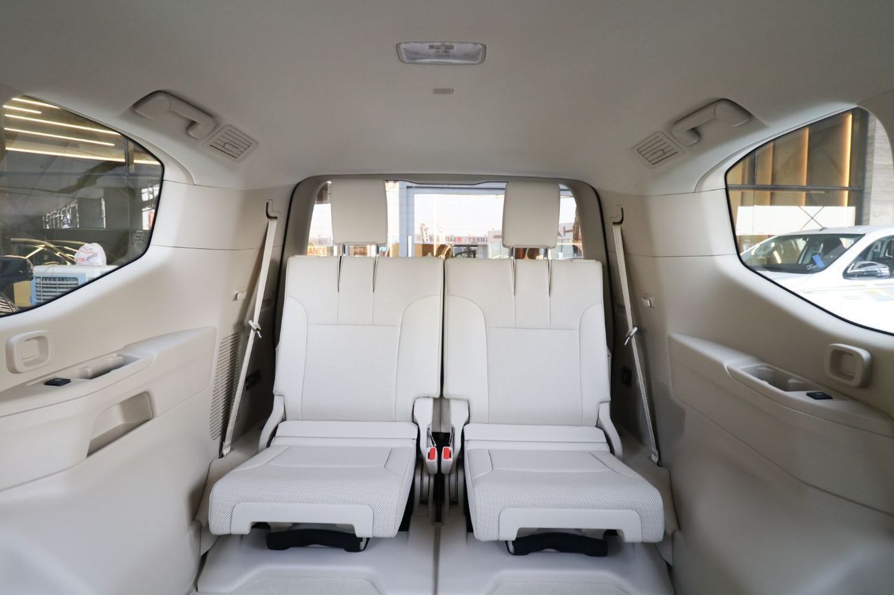 Toyota Land Cruiser GXR 3.5L Toyota Land Cruiser GXR | 3.5L Turbo | No Radar | Best Export price