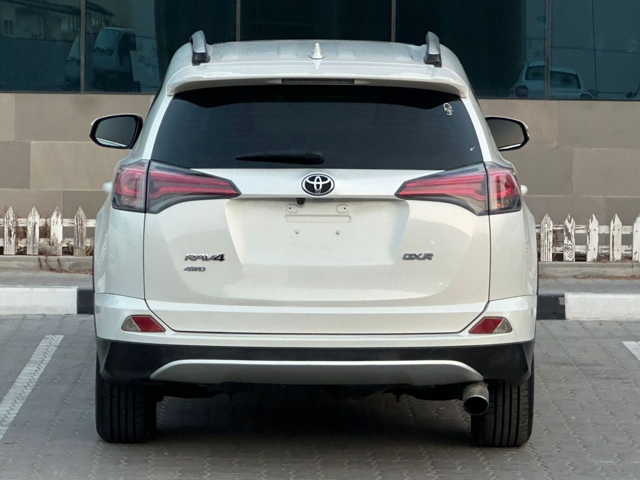 Toyota RAV4 GXR خليجي