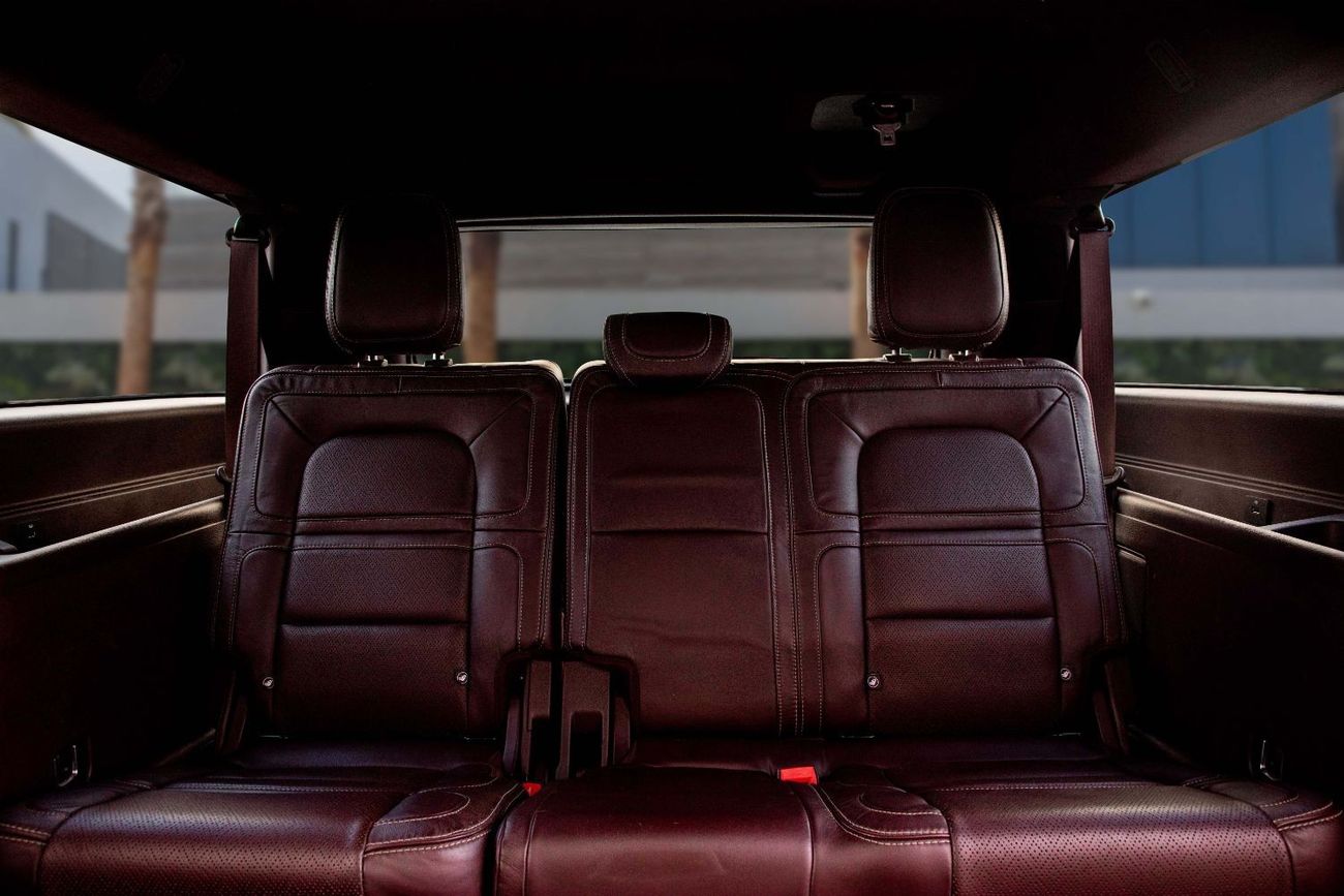 Lincoln Navigator PRESIDENTIAL | STUNNING |  | 4,112 P.M  | 0% Downpayment | STUNNING!