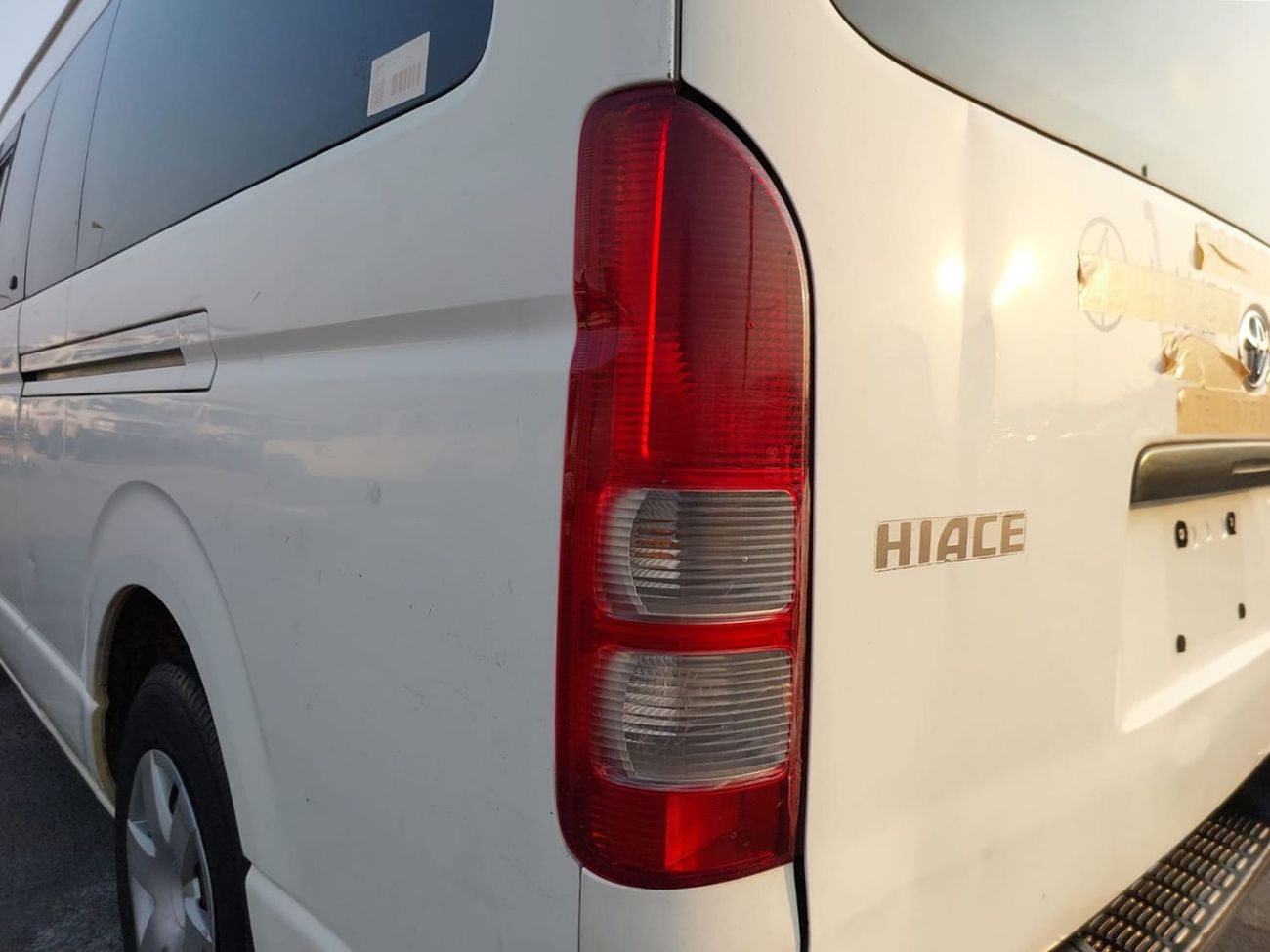 تويوتا هاياس TOYOTA HIACE VAN RHD 2013 MODEL 3.0 L DIESEL AUTOMATIC(PM11947)