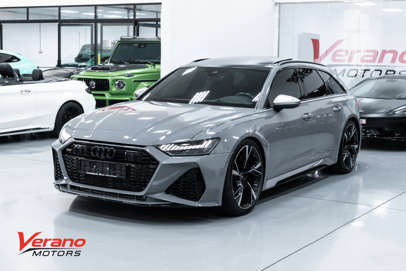 Audi RS6 STD Audi RS6 4.0 TFSI quattro