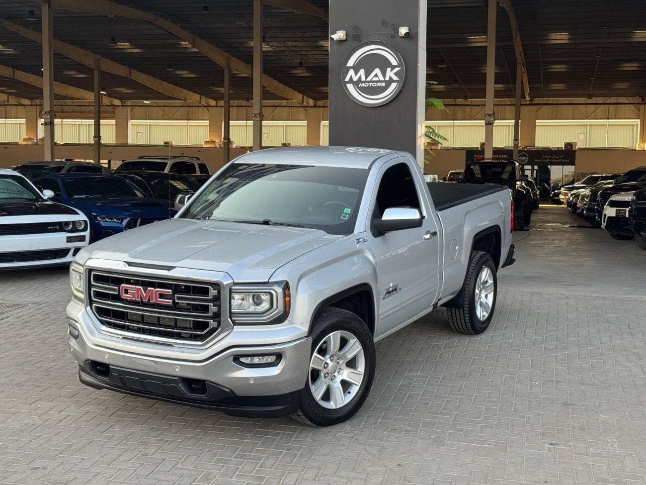 GMC Sierra 1500 REG/CAB SLE Z71 V8 5.3L/ LOW MILEAGE /RADAR / GEAR COLOR / REMOTE START / ROAD ASSIST