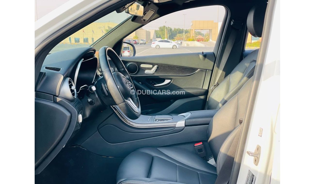 Mercedes-Benz GLC 300 4MATIC MERCEDES GLC300 MODEL 2022 FULL OPTION