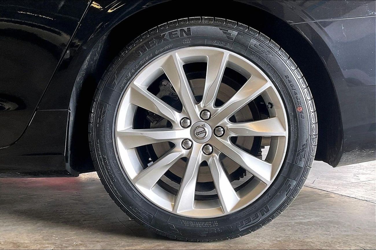 Volvo S90 T5 Momentum | Guaranteed Warranty | 0 Down Payment