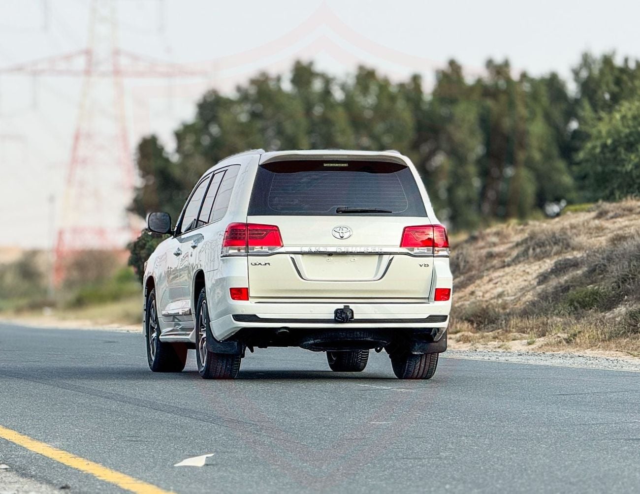 تويوتا لاند كروزر تويوتا لاند كروزر | 4.6 لتر | 2020 | خليجية | خالية من الحوادث | بحالة ممتازة | 1685 شهرياً