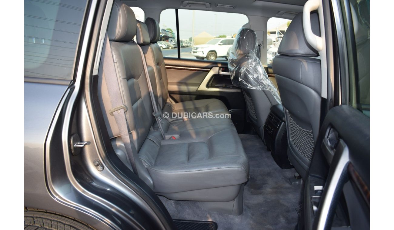 Toyota Land Cruiser Toyota Landcruiser Sahara RHD Diesel engine model  2015