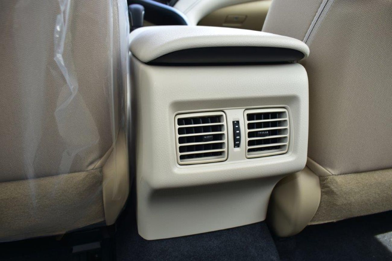 تويوتا كامري GLE 2.5L Automatic