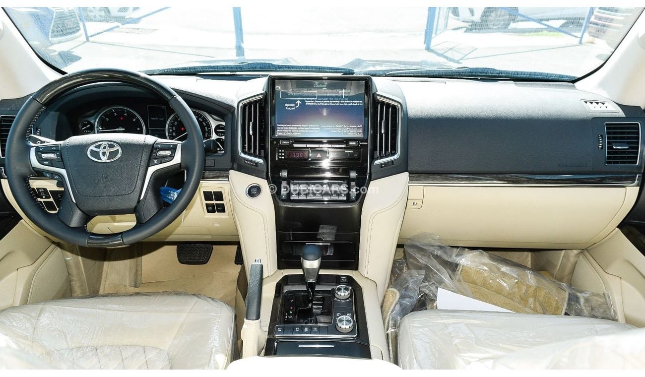 Toyota Land Cruiser GXR GT BRAND NEW TOYOTA LC 200 GXR GRAND TOURING 4.0L V6 - 2021