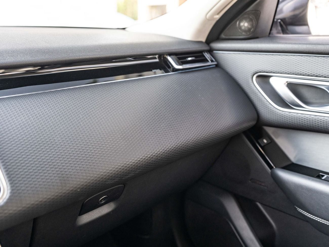 Land Rover Range Rover Velar R-DYNAMIC S Land Rover Range Rover Velar 2019