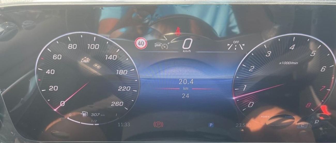 Mercedes-Benz V 300 Avantgarde 5 years Warranty 2025 GCC