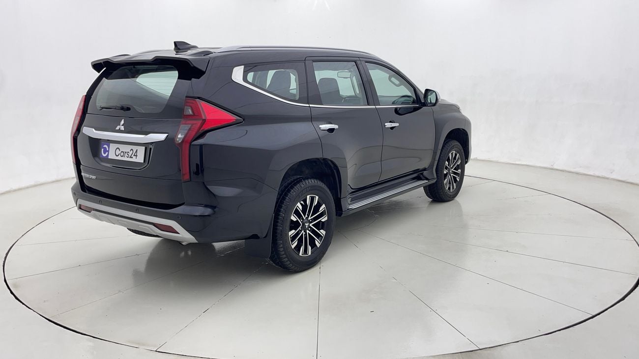 ميتسوبيشي مونتيرو سبورت 2023 GLS PREMIUM | AED 1414/Month | 0 DP | 30 Day Return | Warranty | Service History