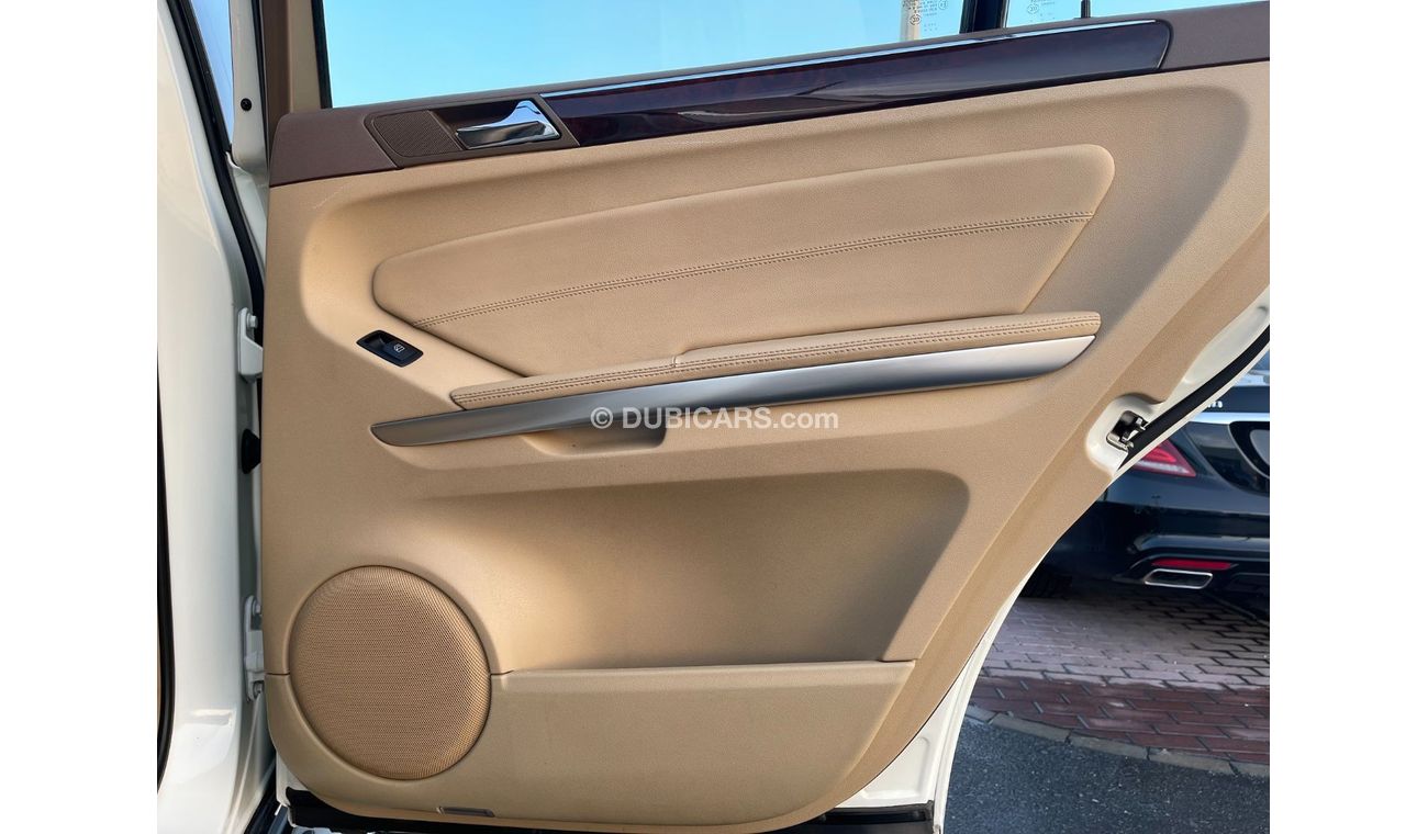 Mercedes-Benz GL 450 Mercedes GL 450 _GCC_2011_Excellent Condition _Full option