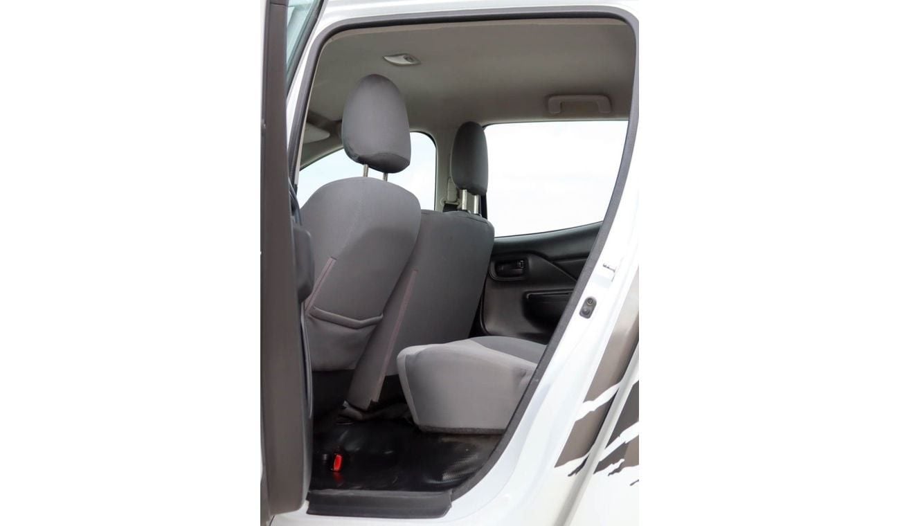 ميتسوبيشي L200 GL 2.4L (128 HP) Double Cab Utility Mitsubishi L200 2.4 L RWD 2020 GCC accident-free in excellent co