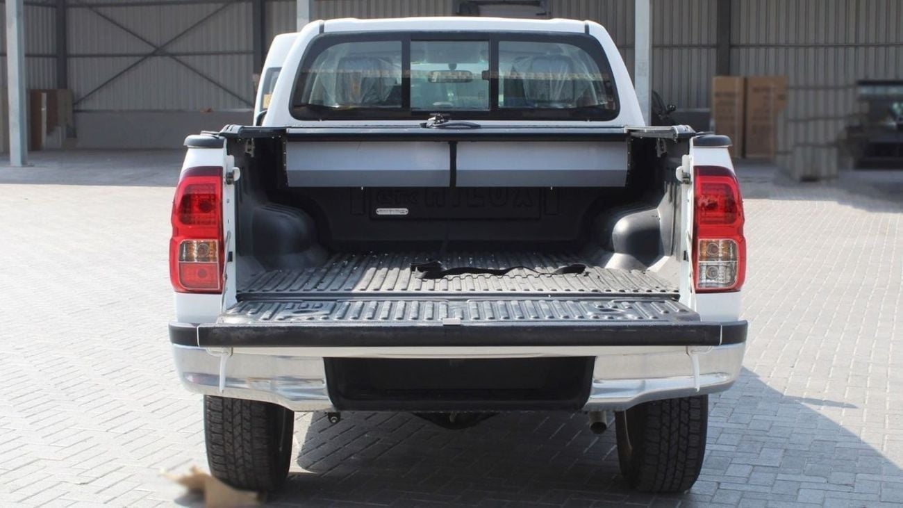 Toyota Hilux GLX HILUX 2.7L AT PETROL 2024