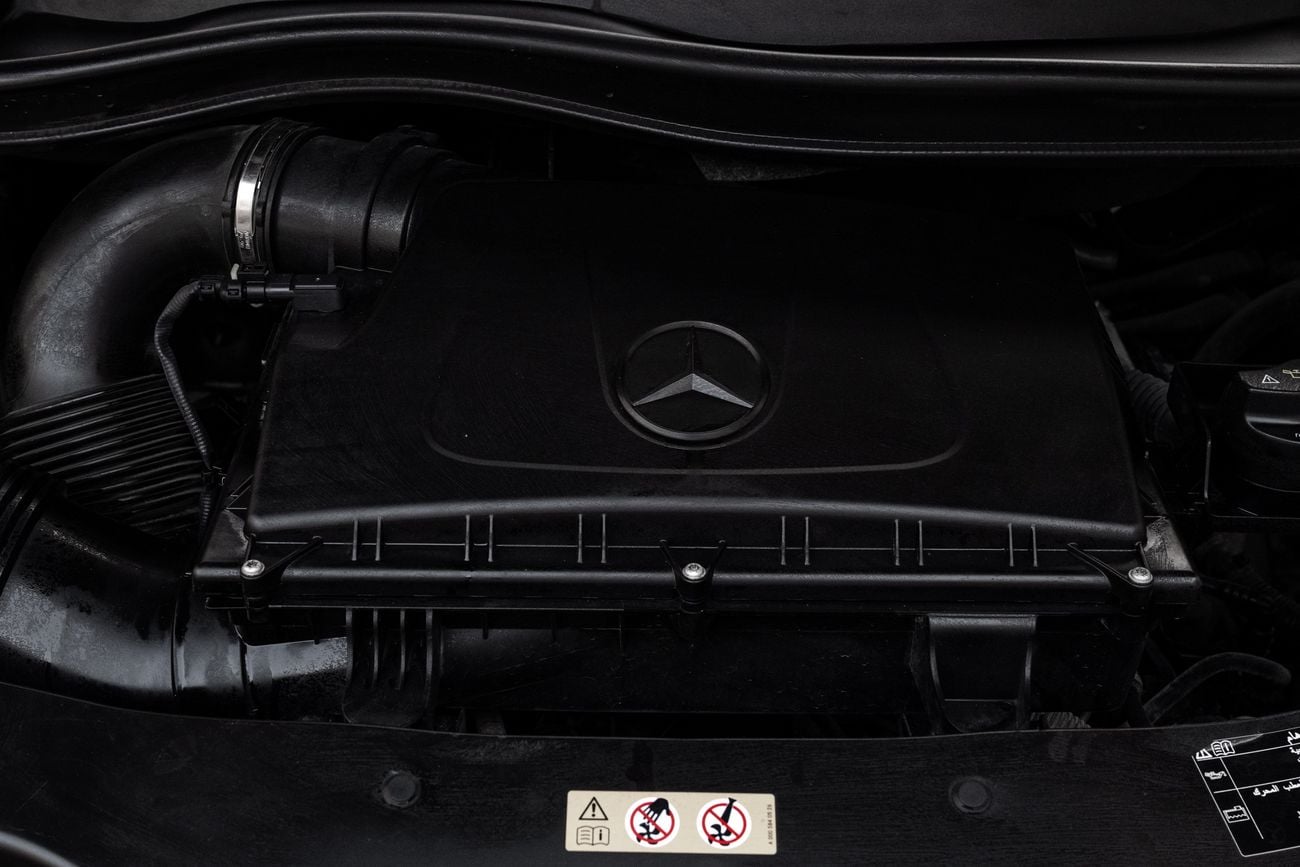 مرسيدس بنز V 250  V 250 | 2,840 P.M | 0% Downpayment | Immaculate Condition!