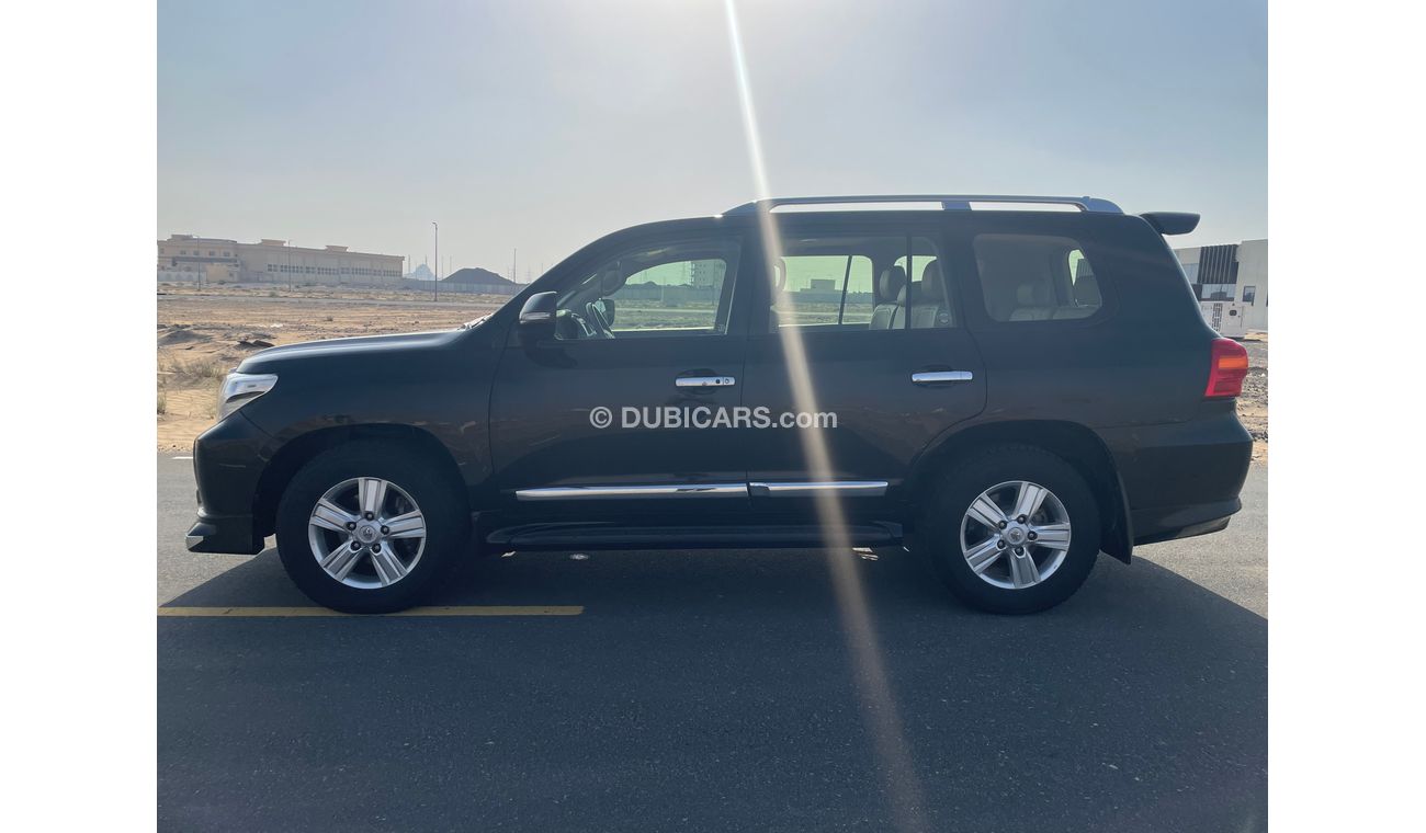 Toyota Land Cruiser Gxr - 60th Anniversary Edition