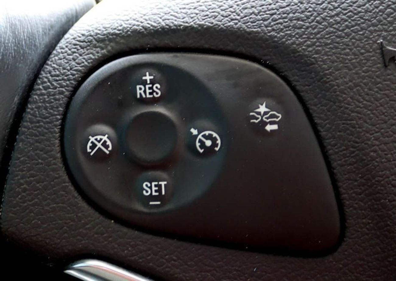 Chevrolet Impala Chevrolet impala 2019 original paint full option, GCC accident-free, in excellent condition, 1198 p.