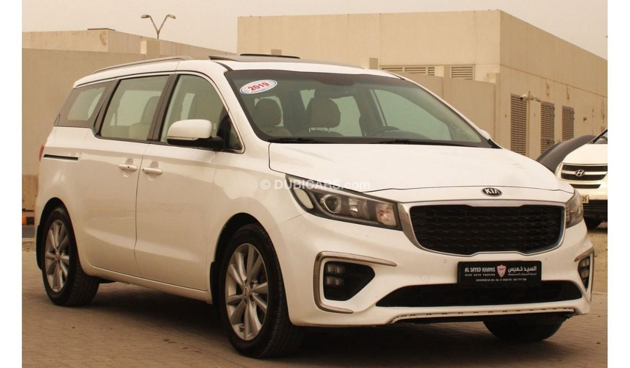 كيا كارنيفال SXL كيا كرنيفال 2019 خليجي بحالة ممتازة