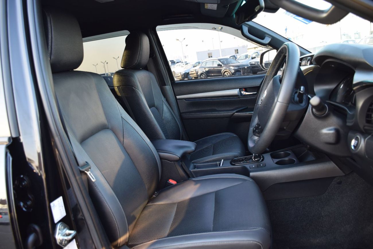 Toyota Hilux ROGUE 4X4 DIESEL FULL OPTION (RHD)