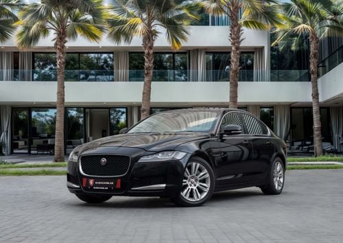 Jaguar XF Prestige 2.0L XF Prestige  | 1,371 P.M | 0% Downpayment | Excellent Condition!XF Prestige  | 1,371 P