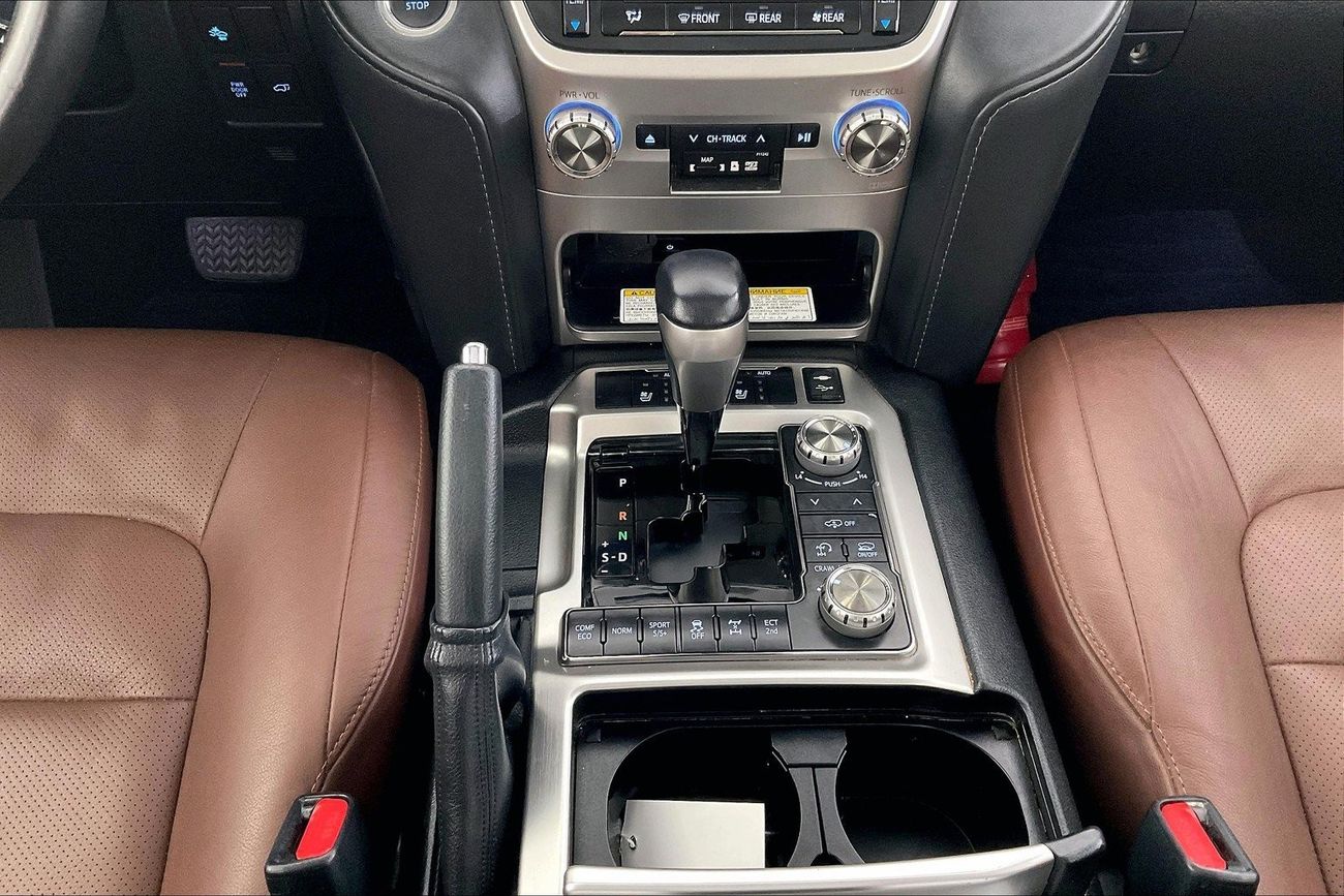 Toyota Land Cruiser VXR | Guaranteed Warranty | 0 Down Payment